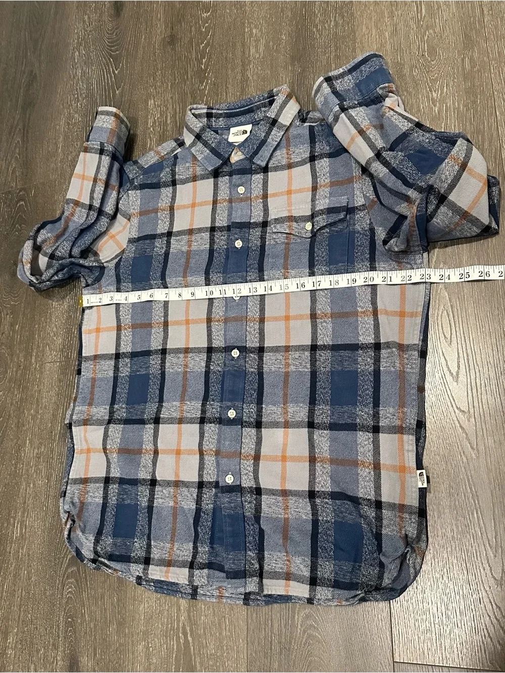 The North Face Men's Navy and Tan Plaid Button-Down Shirt Size Large